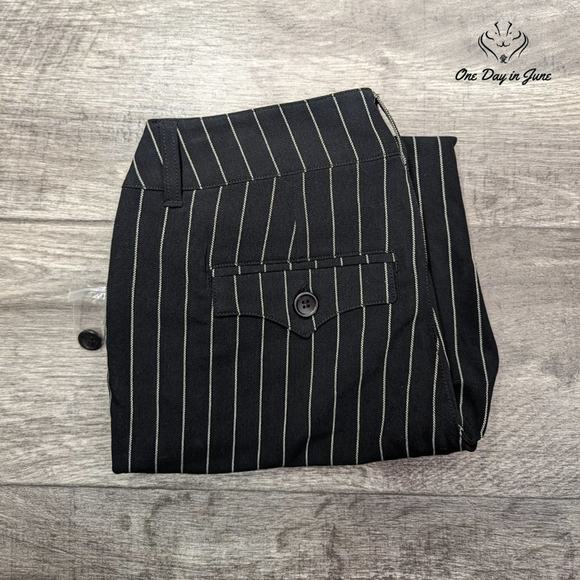 Mixit Striped Cropped Pants Size 4 - Picture 6 of 6